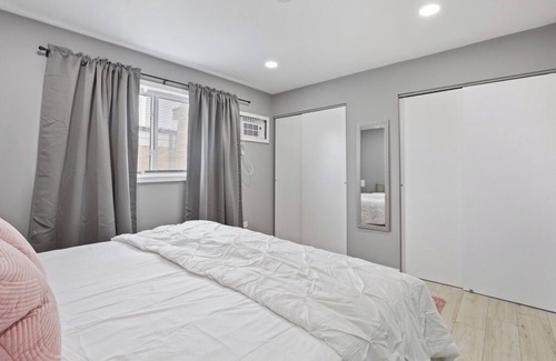 Franklin Park Apartment | O'Hare airport Oasis #8
