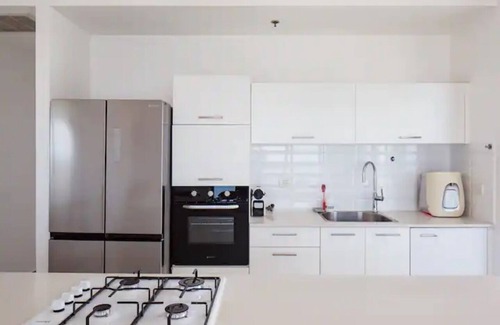 Bat Yam Apartment | O&O Group- Modern Luxury APT-Mesmerizing Sea Views.