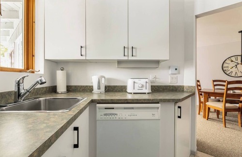 Mont-Tremblant Condo | O'Tremblant-Nature with Fireplace/Plein air avec foyer