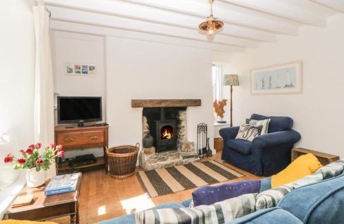 Turnchapel House | Oak Cottage