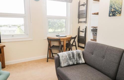 East Runton Apartment | Oak Lodge