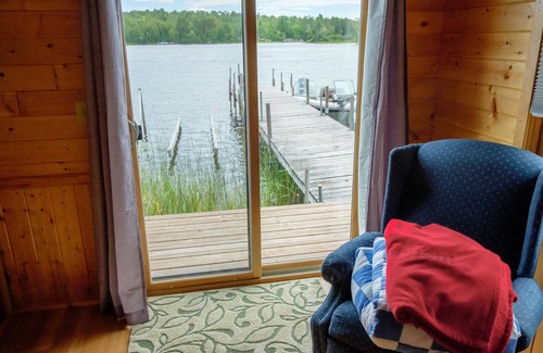 Cook Cabin | -Oak Narrows Retreat- Beautifully Remodeled