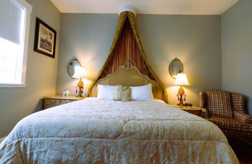 Arcadia Historic District Hotel | Oak Tree Hotel