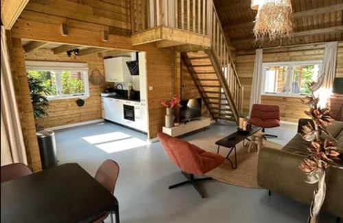 Zon en Schild House | Oak Valley 15