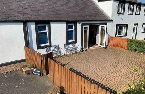 Thornhill House | Oakbank near Thornhill