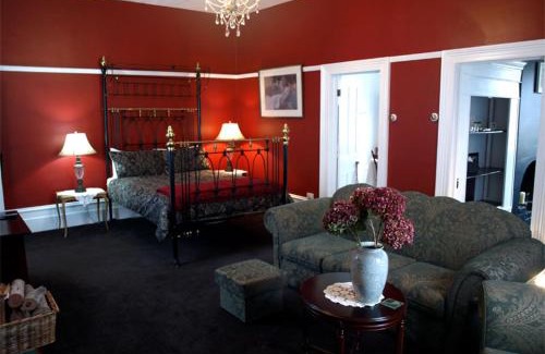 St Marys Bed & Breakfast | Oakdene Heritage Accommodation