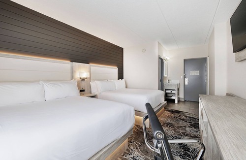 Rochester Hotel | Oakfield Hotel & Suites, an Ascend Collection Hotel