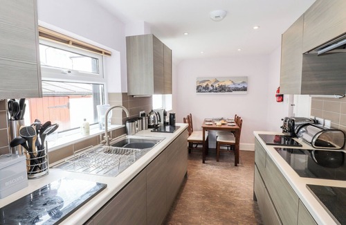 Keswick Cottage | OAKHURST, pet friendly, character holiday cottage in Keswick