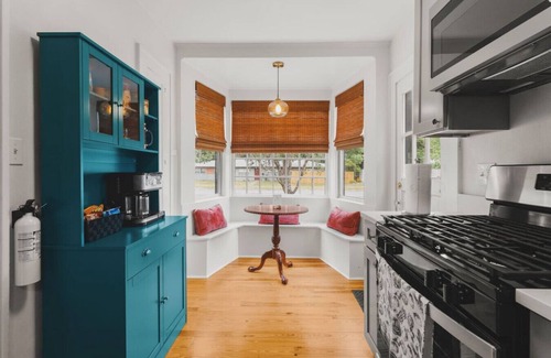 Gateway Park House | Oakview - Close to UF & Downtown