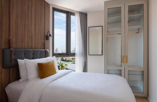 Nonthaburi Hotel | Oakwood Suites Tiwanon Bangkok