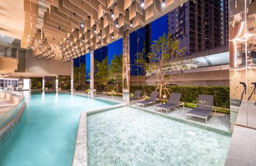 Nonthaburi Hotel | Oakwood Suites Tiwanon Bangkok