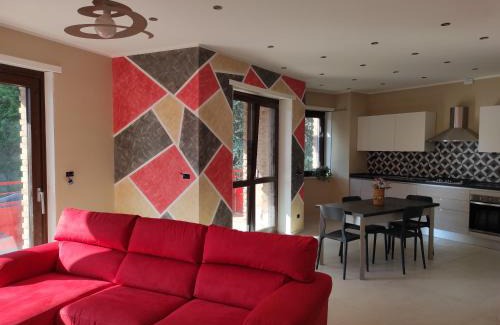Mombercelli Apartment | Oasi del Monferrato - appartamento rosso