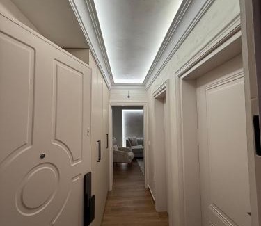 Mbrostar-Urë Apartment | Oasis Apartament