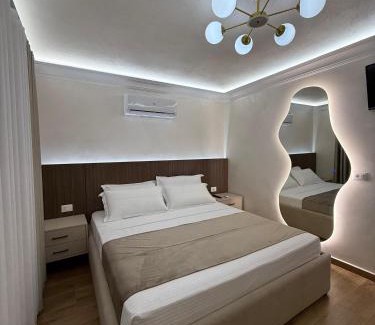 Mbrostar-Urë Apartment | Oasis Apartament