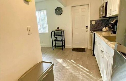 Parkside Apartment | Oasis at Hollywood lll -sleeps 4