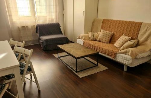 Tarnowskie Gory Apartment | Oasis City Central