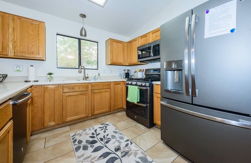 Rita Ranch House | Oasis de Saguaro 3-Bedroom home with pool