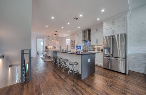Southtown House | Oasis in Lavaca | 3 Bed, 3 Bath