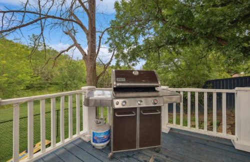 Dallas House | Oasis Jungle 5BR Pool W Huge View Private