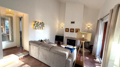 Charneca de Caparica e Sobreda Apartment | Oasis of Aroeira Golf & Beach House