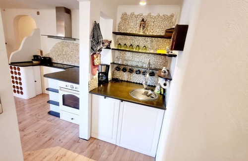 Laichingen Apartment | Oasis of peace at the edge of the forest - parents and up to 5 children are welcome on 90 square meters