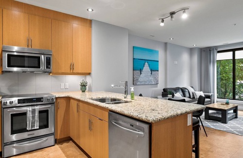 Sicamous Condo | Oasis on Mara lake in 2 bedroom, 2 bathroom condo. Pool and Boat Slip