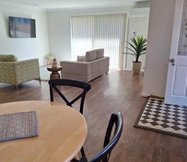 Armidale Apartment | Oasis on Marsh