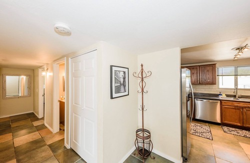 Harrison East South House | Oasis on Palm- 4 bed/2bth home, private and quiet, pool/spa