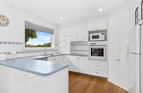 Ocean Grove House | OASIS ON SUNSET - tranquility close to the ocean