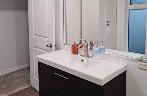 Winnipeg House | Oasis on the River