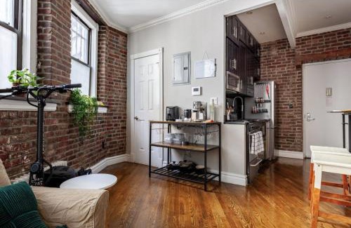 Central Park South Apartment | Oasis Room at a Shared Apartment by Times Square TBD