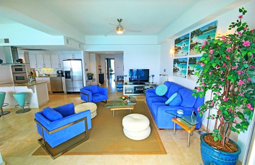 Maho Condo | Oasis@The Cliff: Beachfront Luxury Experience!