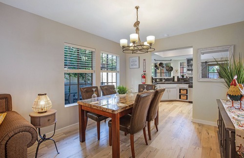 Araby Condo | Oasis with 3rd Bedroom/Den, sleeps 6, 3 patios, adult and childrens bikes