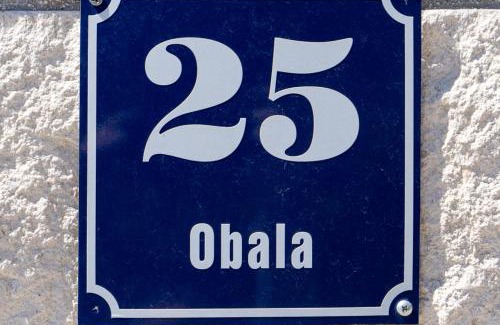 Bol House | Obala 25, Bol