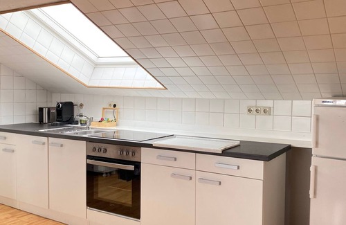 Ascheberg Apartment | Oberstübchen - Nächtigen im Ehemaligen Ascheberge Bahnhof - Direkt am Plöner See