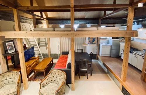 Chuo Ward Apartment | Obi House C2