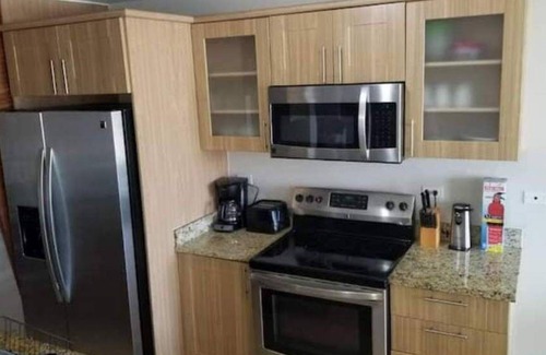 Sardinera Condo | Ocean and Marina View Luxury 3bdrm Condo