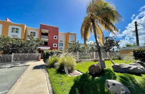 Sardinera Condo | Ocean and Marina View Luxury 3bdrm Condo