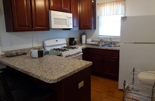 Surf City Apartment | Ocean Block. Beach Badges. Washer & Dryer.Surf city. small but cute rear.