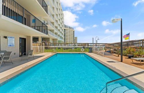 Ono Island House | Ocean Breeze East 703