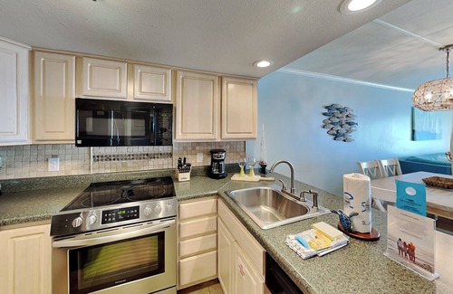 Ono Island Condo | Ocean Breeze West #505 | Beachfront, Stunning View