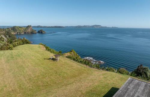 Russell House | Ocean Cliff