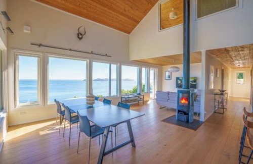 Russell House | Ocean Cliff
