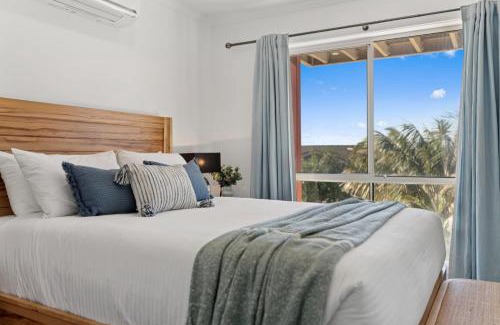 Sapphire Beach House | Ocean Edge - Resort Pool, Tennis, Bbq, Beach