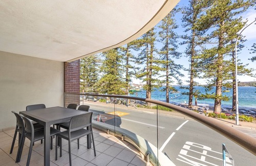 Manly Apartment | Ocean-facing 2-Bed Manly Unit with Gym & Sauna