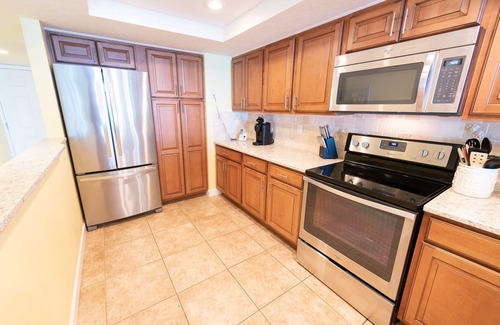 Indian Harbour Beach Condo | Ocean front corner unit with quiet beach