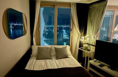 Suyeong-Gu Apartment | Ocean Front Apartment
