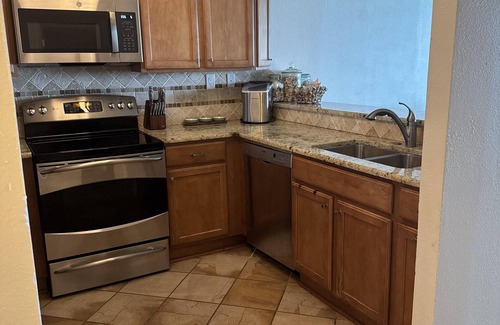 Port Aransas Condo | Ocean Front, Boardwalk to the Beach, Shared Pool