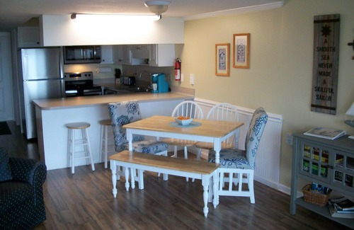 Satellite Beach Condo | OCEAN FRONT CONDO - Melbourne/Satellite Beach Cocoa Beach 2 bd/2 bath, pool