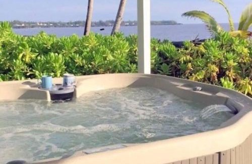 Keaau House | Ocean Front Paradise with Hot Tub in Hawaii
